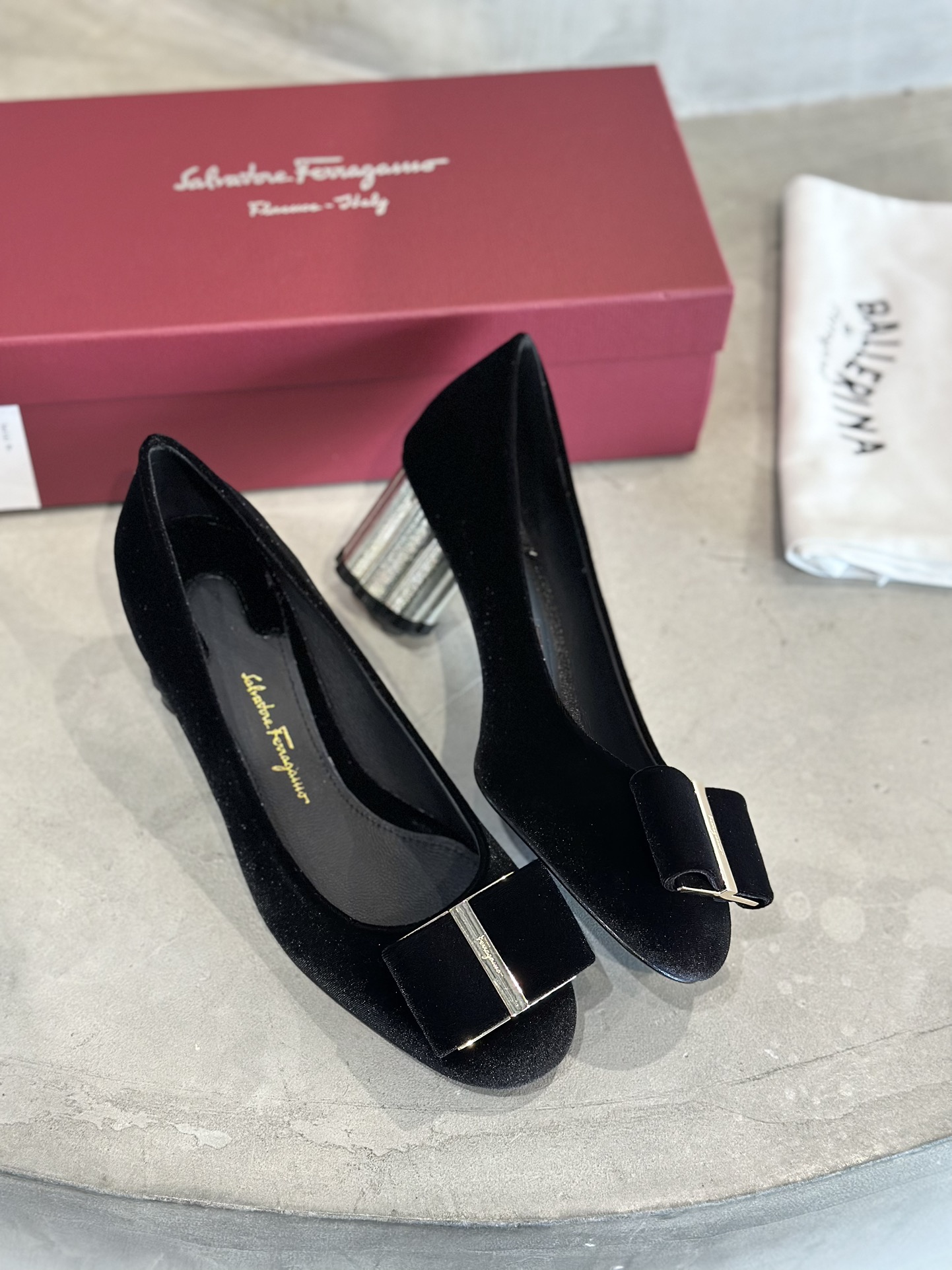 Women's high heels